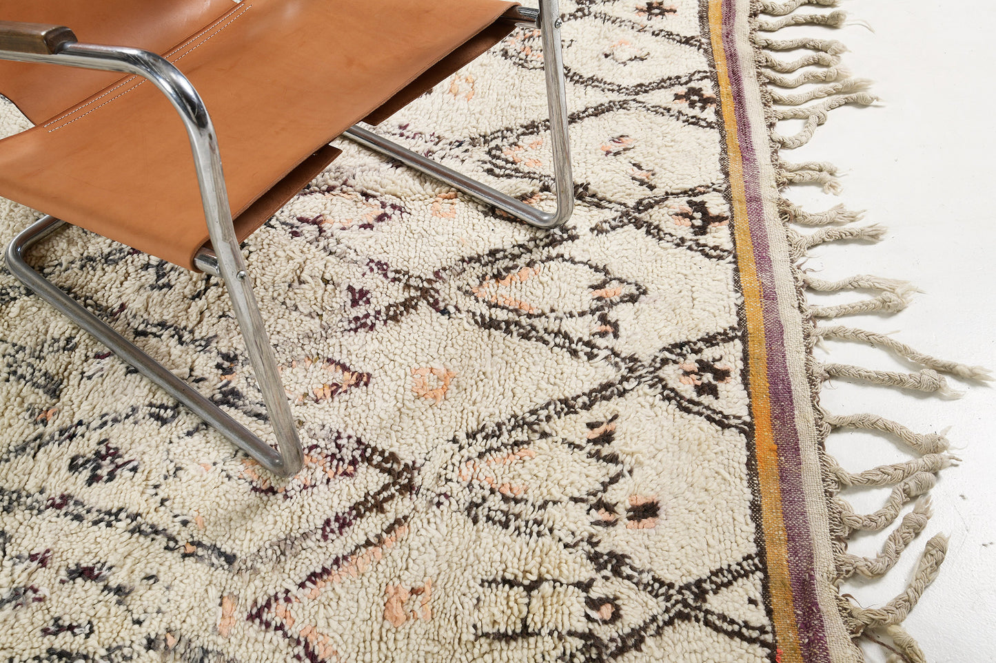 Modern Rug Image 13503 Vintage Moroccan Ourain Tribe Rug