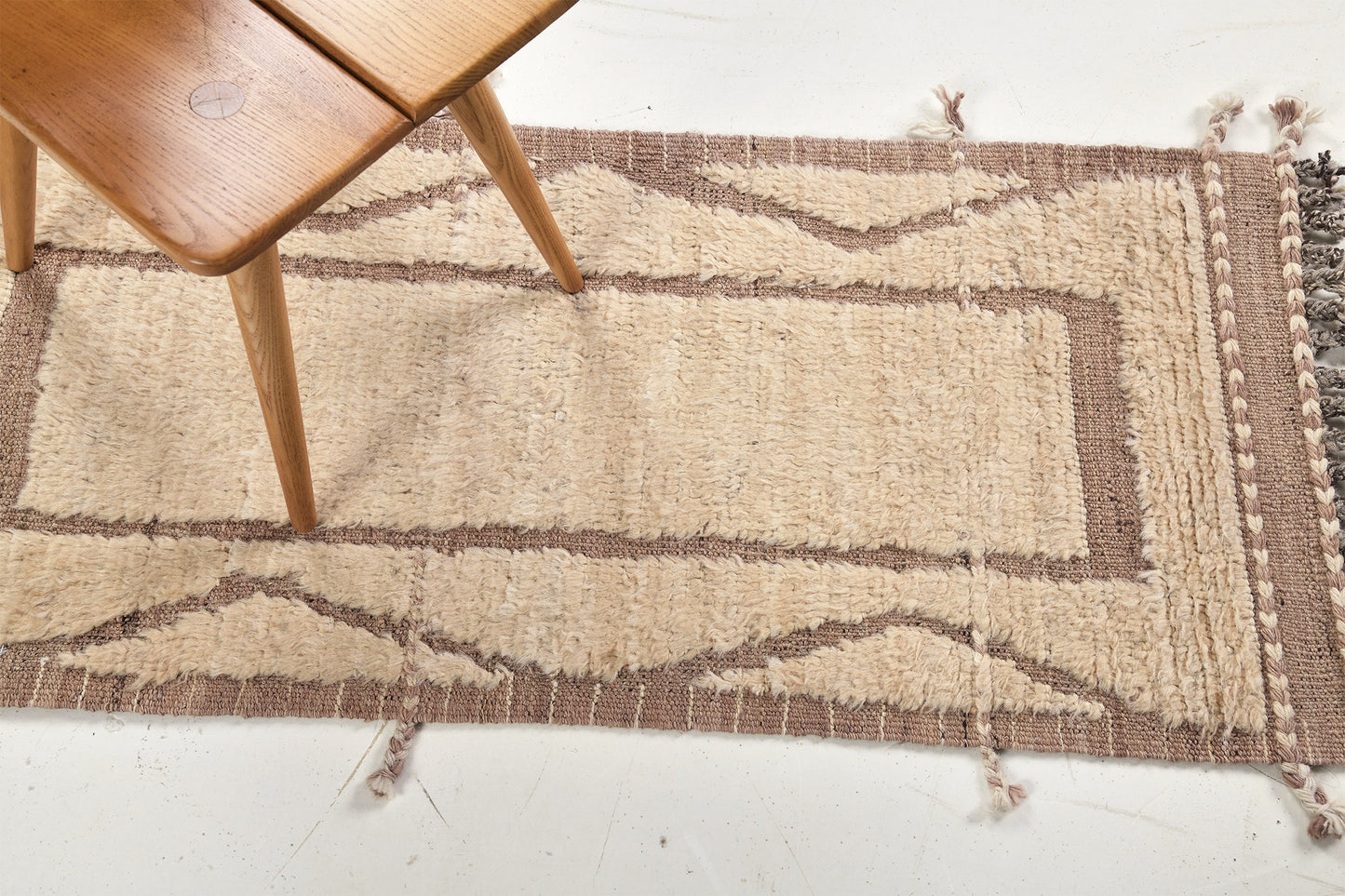 Modern Rug Image 2580 Cierzo, Haute Bohemian