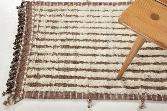 Modern Rug Image 4347 Fohn, Haute Bohemian
