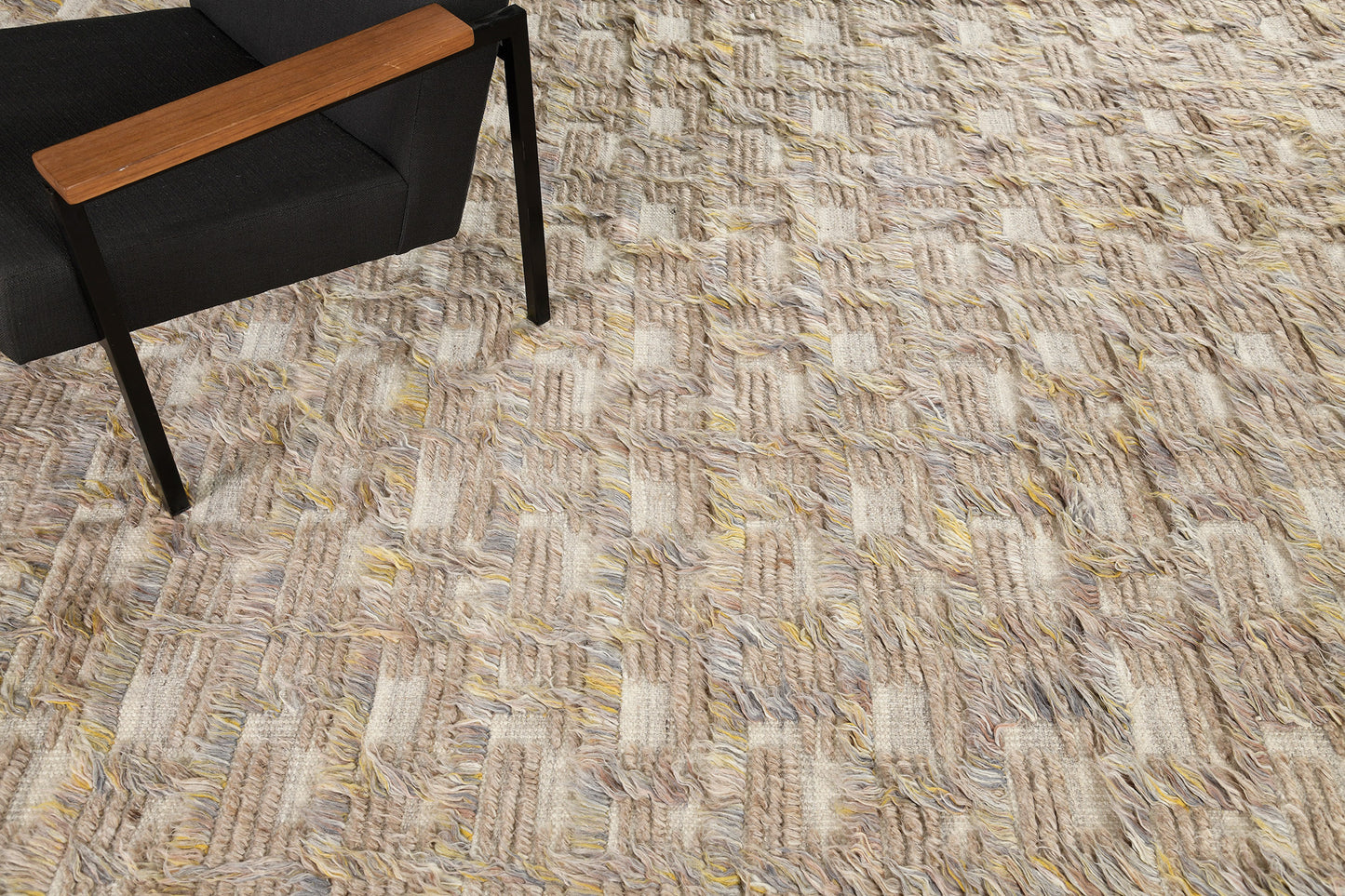 Modern Rug Image 5386 Imana, Sahara Collection