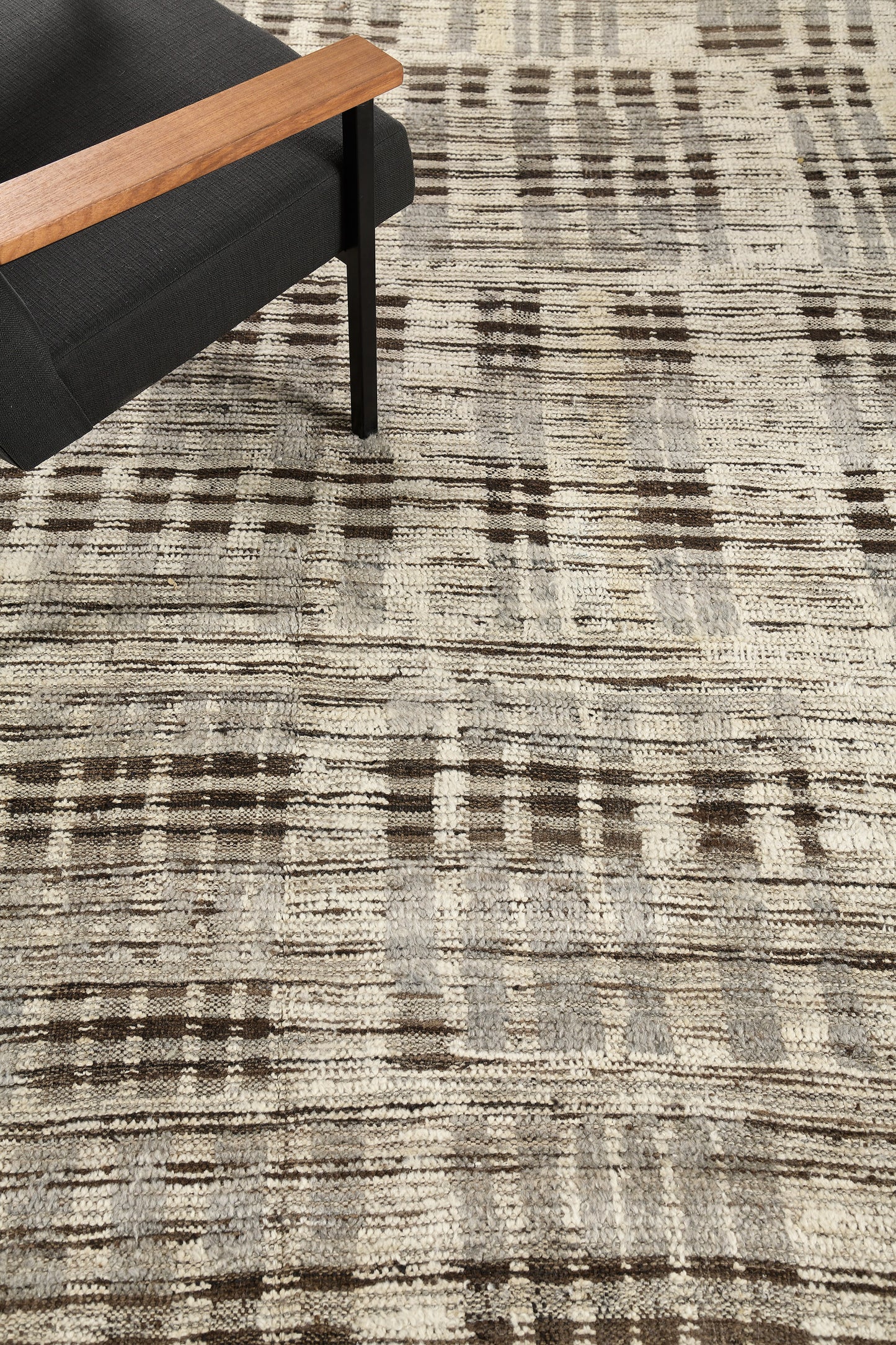 Modern Rug Image 1451 Bacatta, Atlas Collection, Seasons
