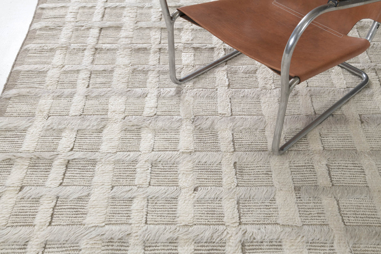 Modern Rug Image 10932 Stork, Sandpiper Collection