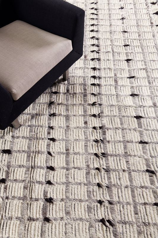 Modern Rug Image 929 Amihan, Sahara Collection