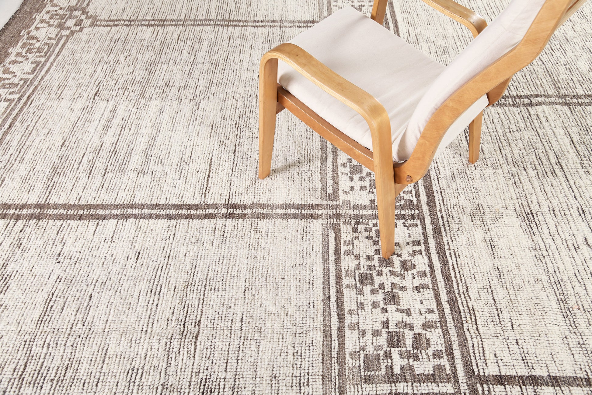 Ivory Dark Taupe