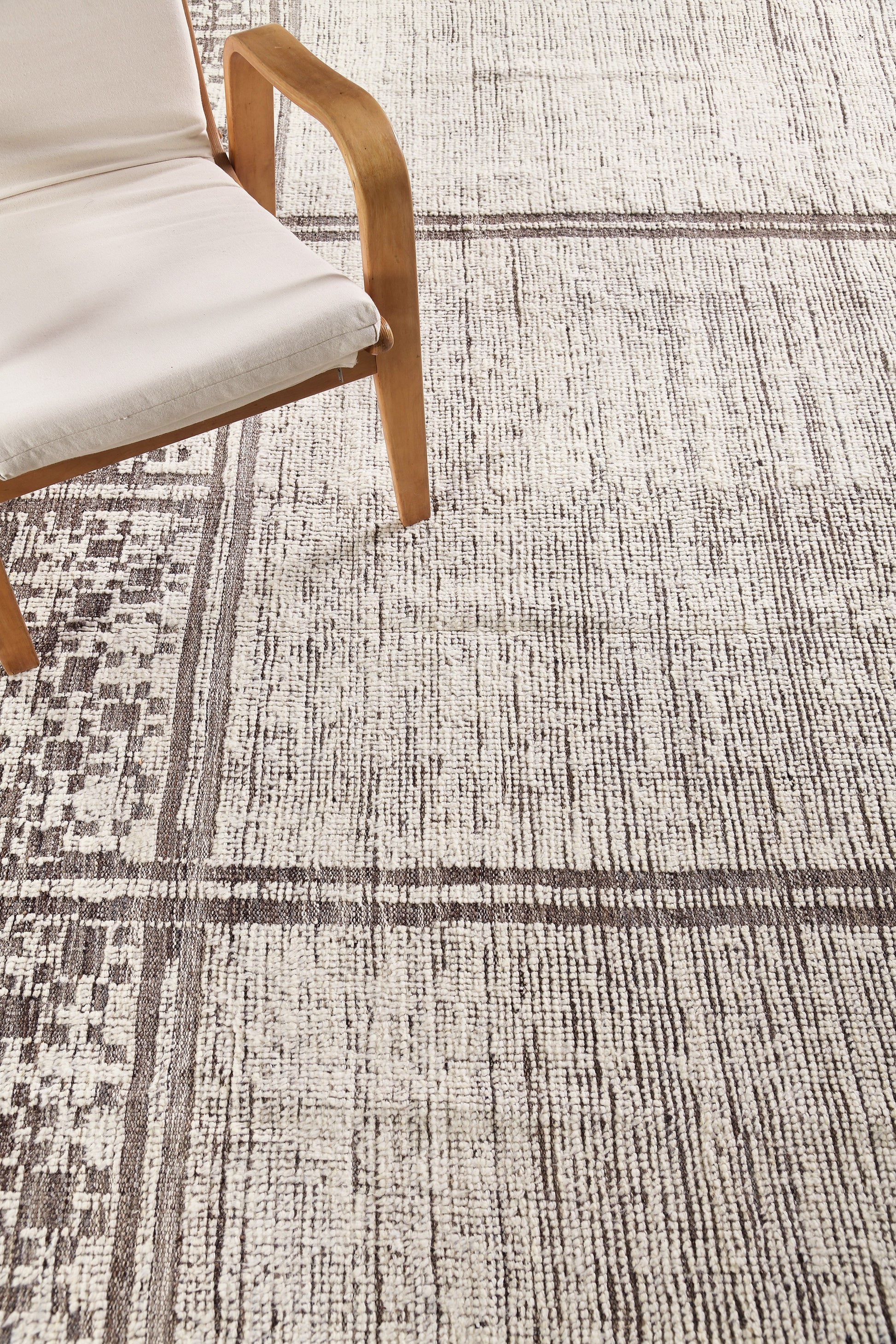 Ivory Dark Taupe
