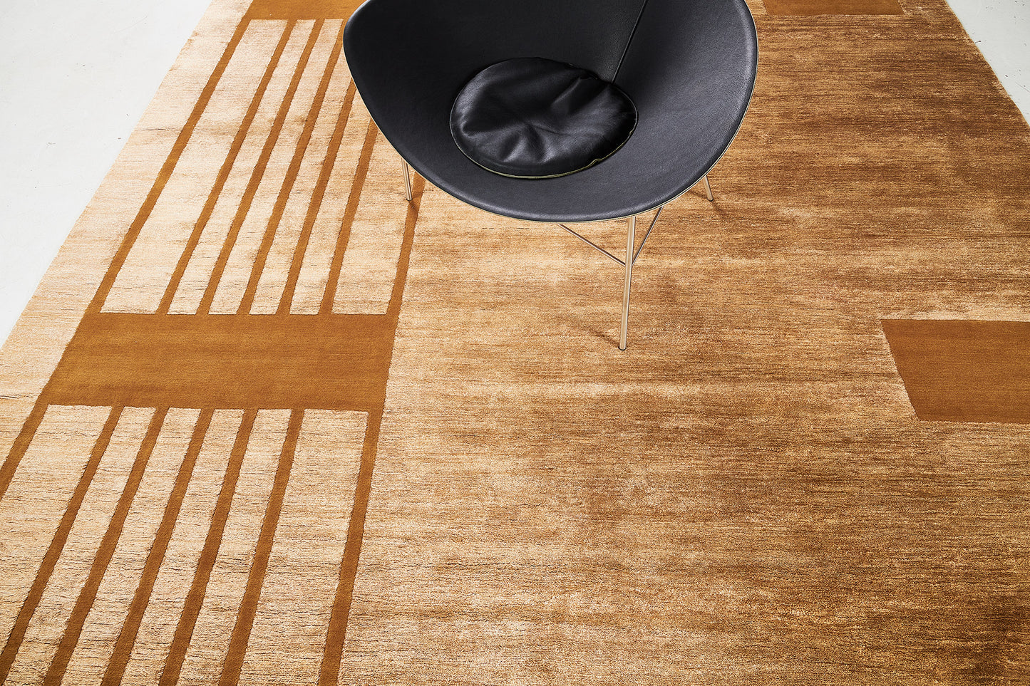 Modern Rug Image 6272 Los Angeles by César Giraldo