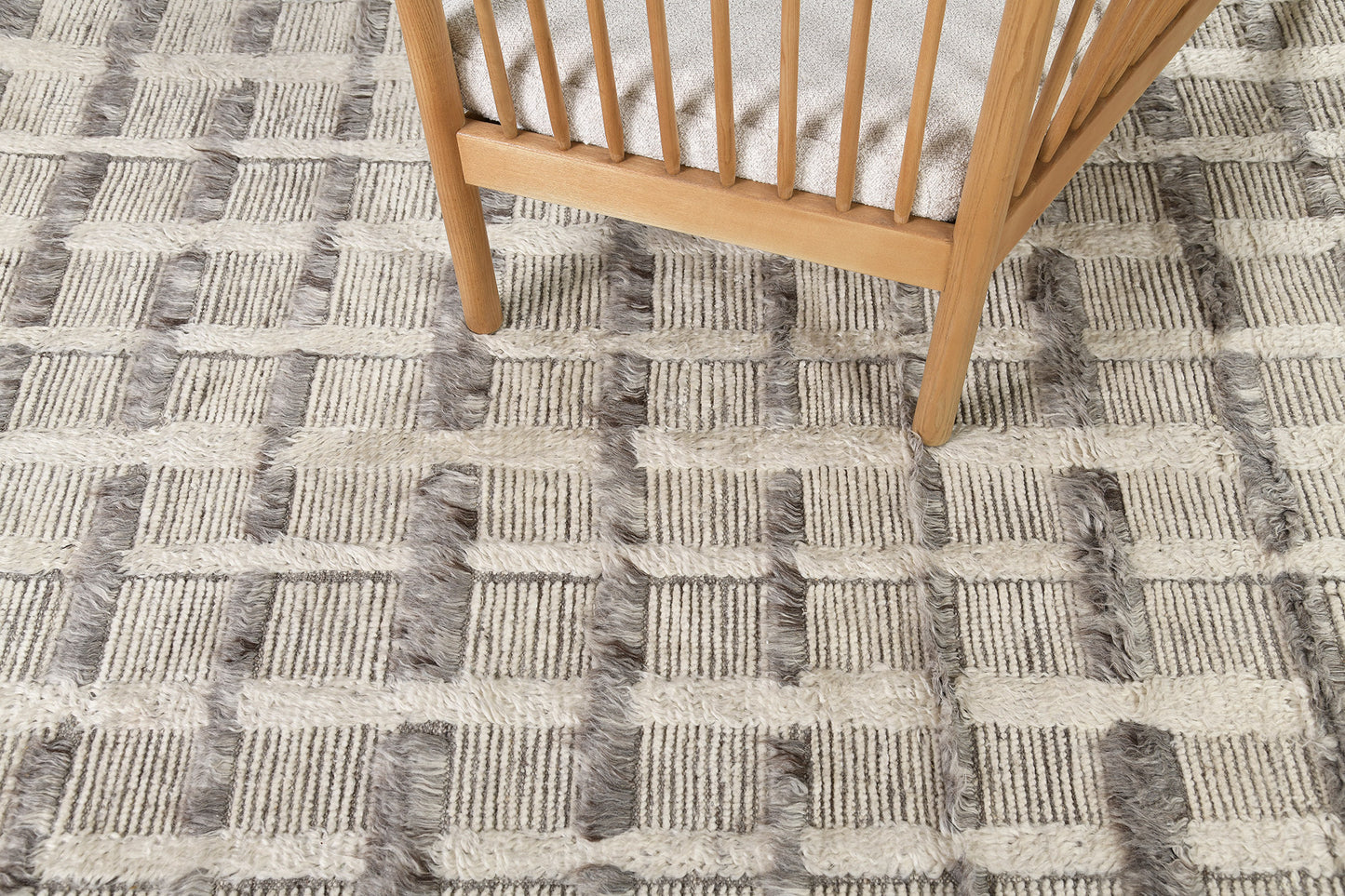 Modern Rug Image 10946 Stork, Sandpiper Collection