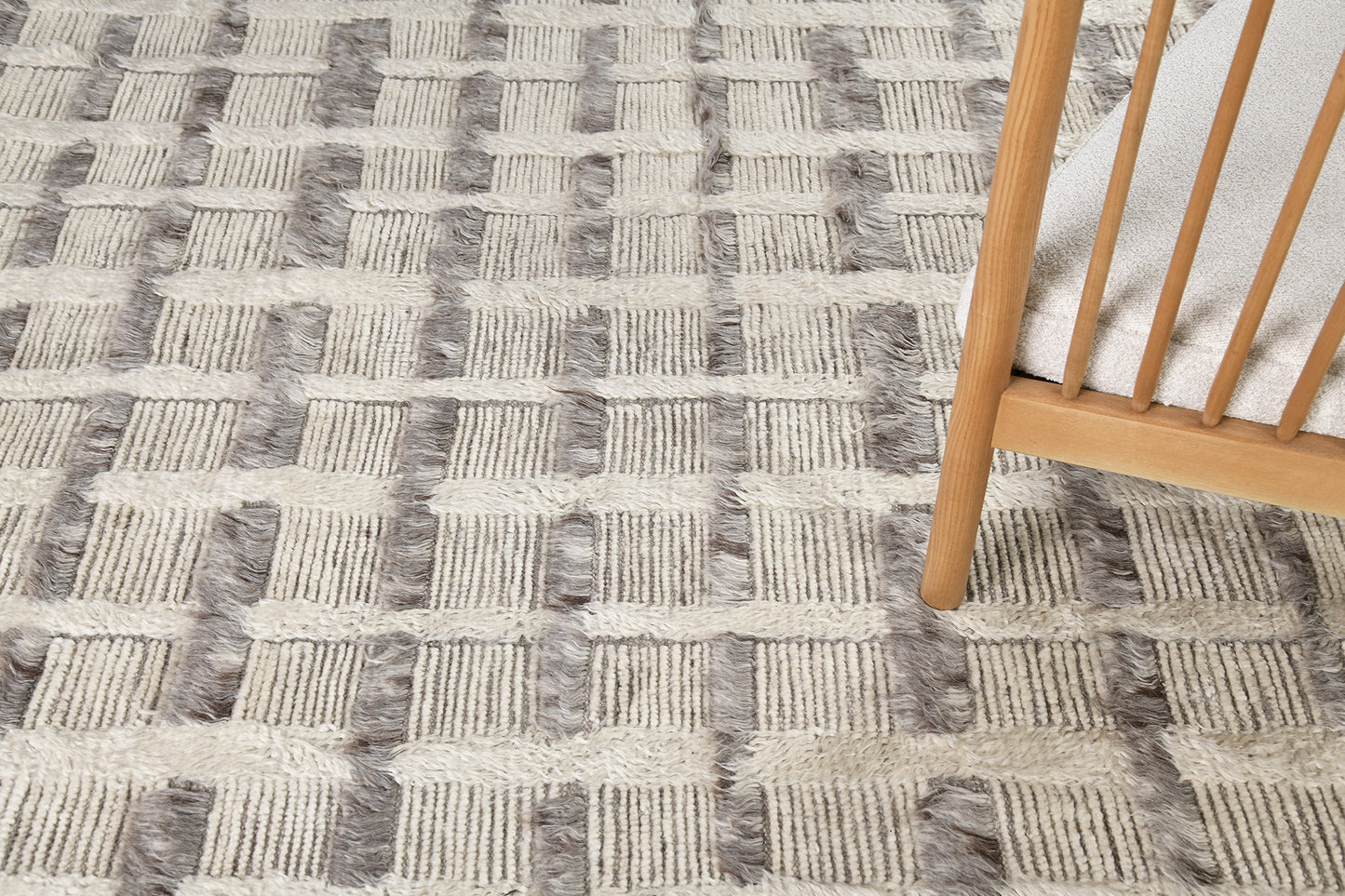 Modern Rug Image 10956 Stork, Sandpiper Collection