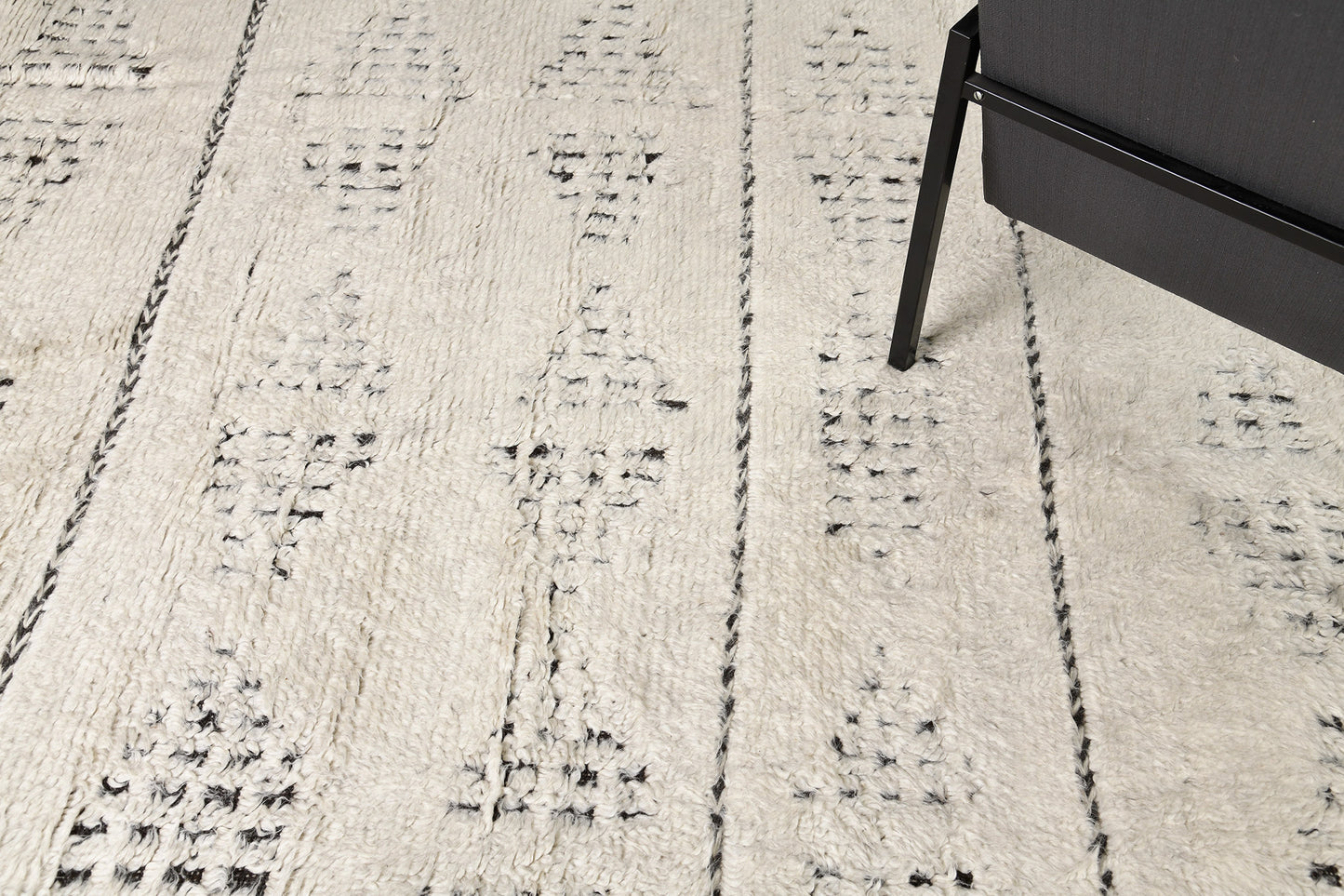 Modern Rug Image 10878 Spoonbill, Sandpiper Collection