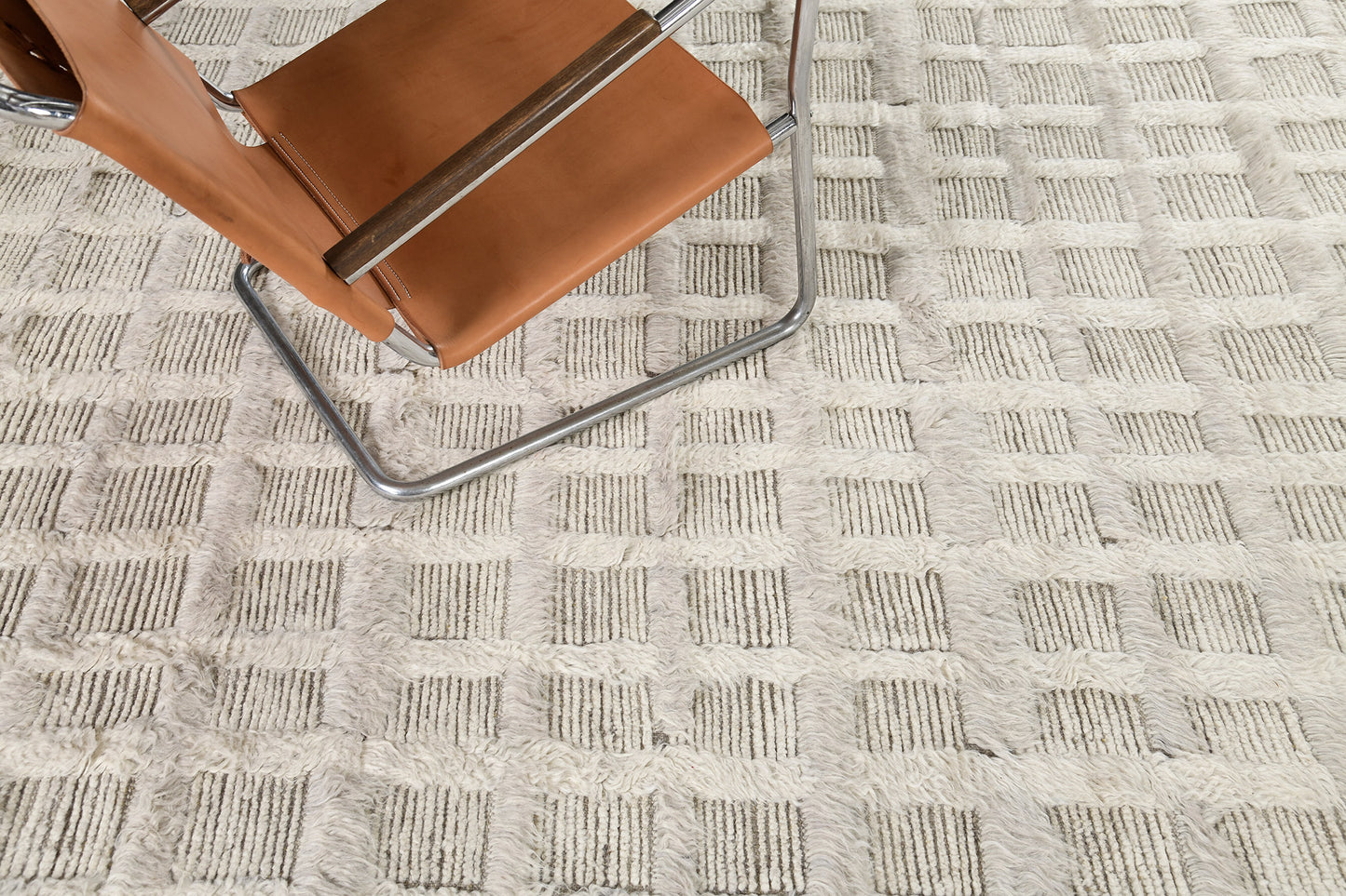Modern Rug Image 10961 Stork, Sandpiper Collection