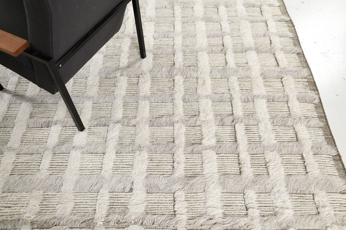 Modern Rug Image 10951 Stork, Sandpiper Collection