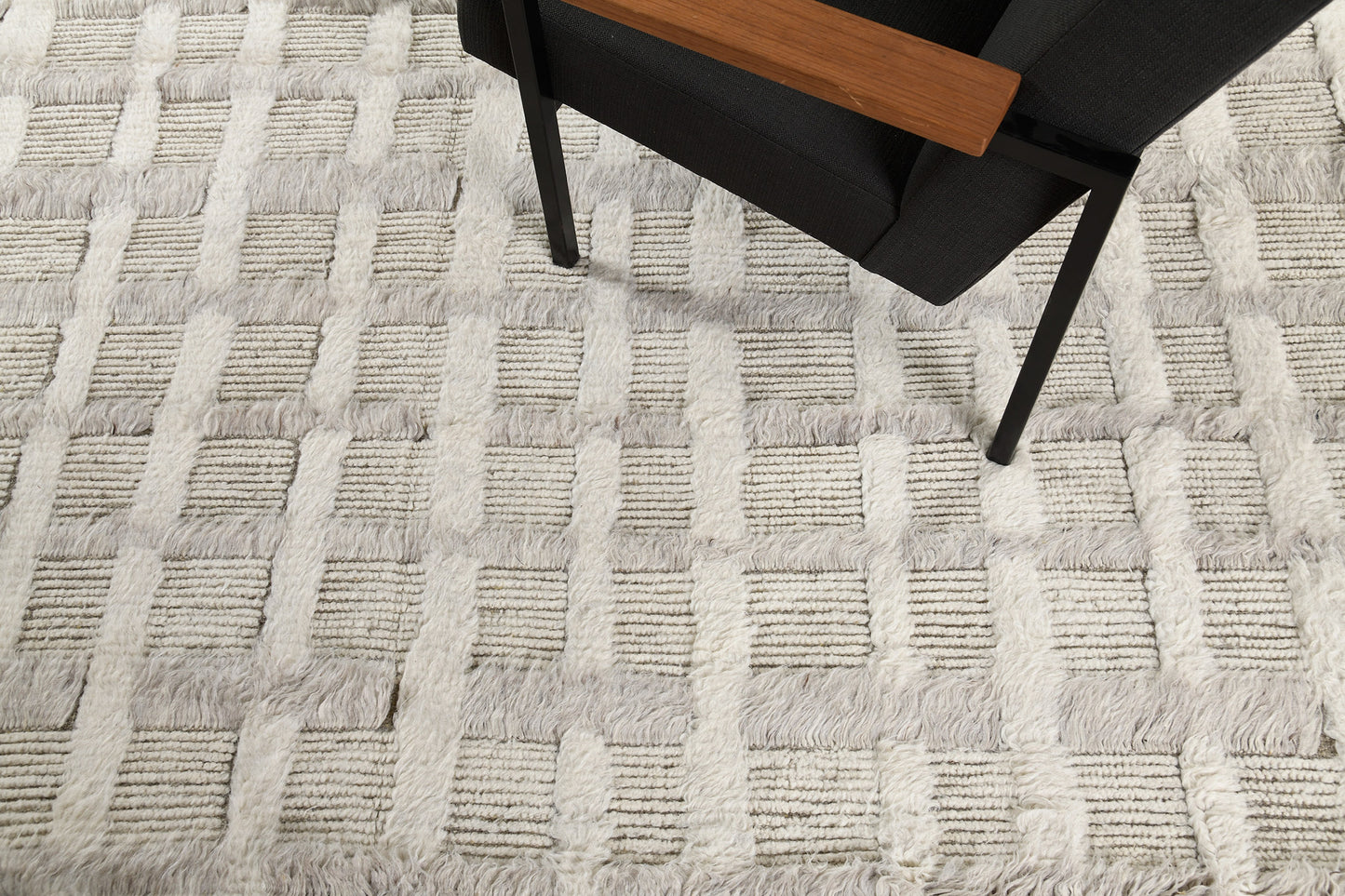 Modern Rug Image 10950 Stork, Sandpiper Collection
