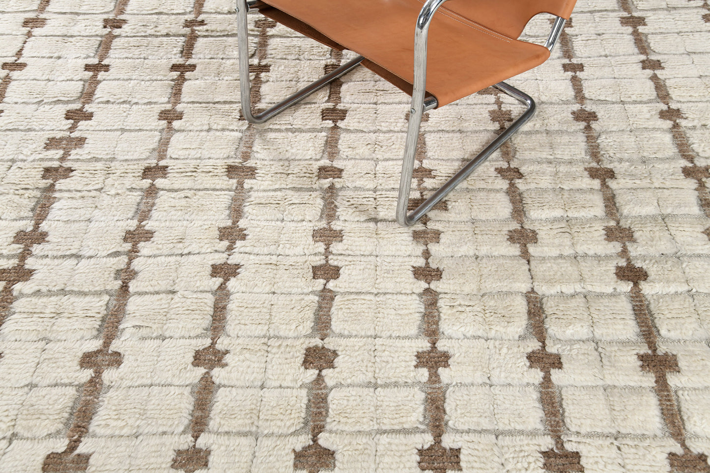 Modern Rug Image 5310 Ibis, Sandpiper Collection