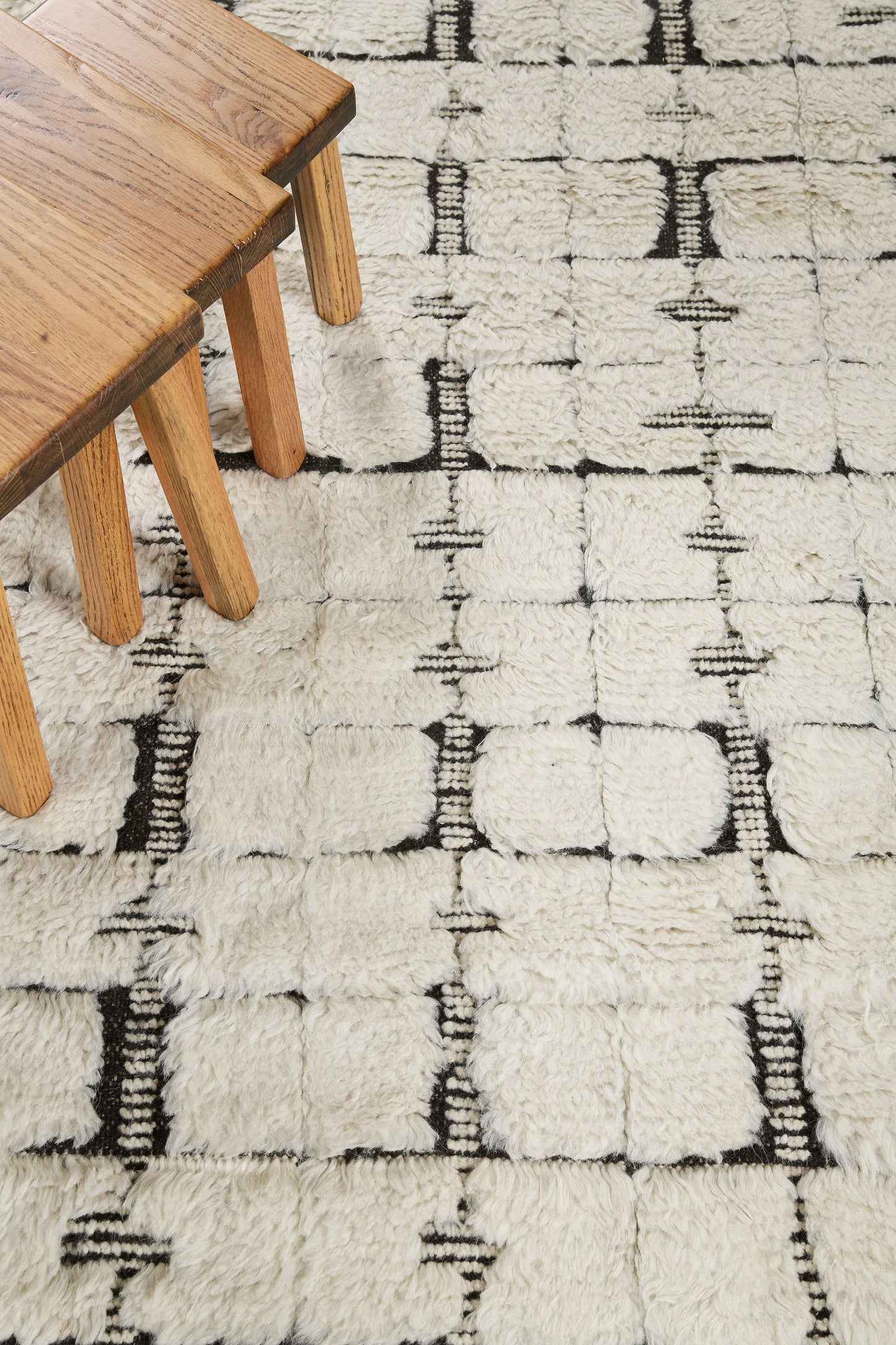 Modern Rug Image 5287 Ibis, Sandpiper Collection