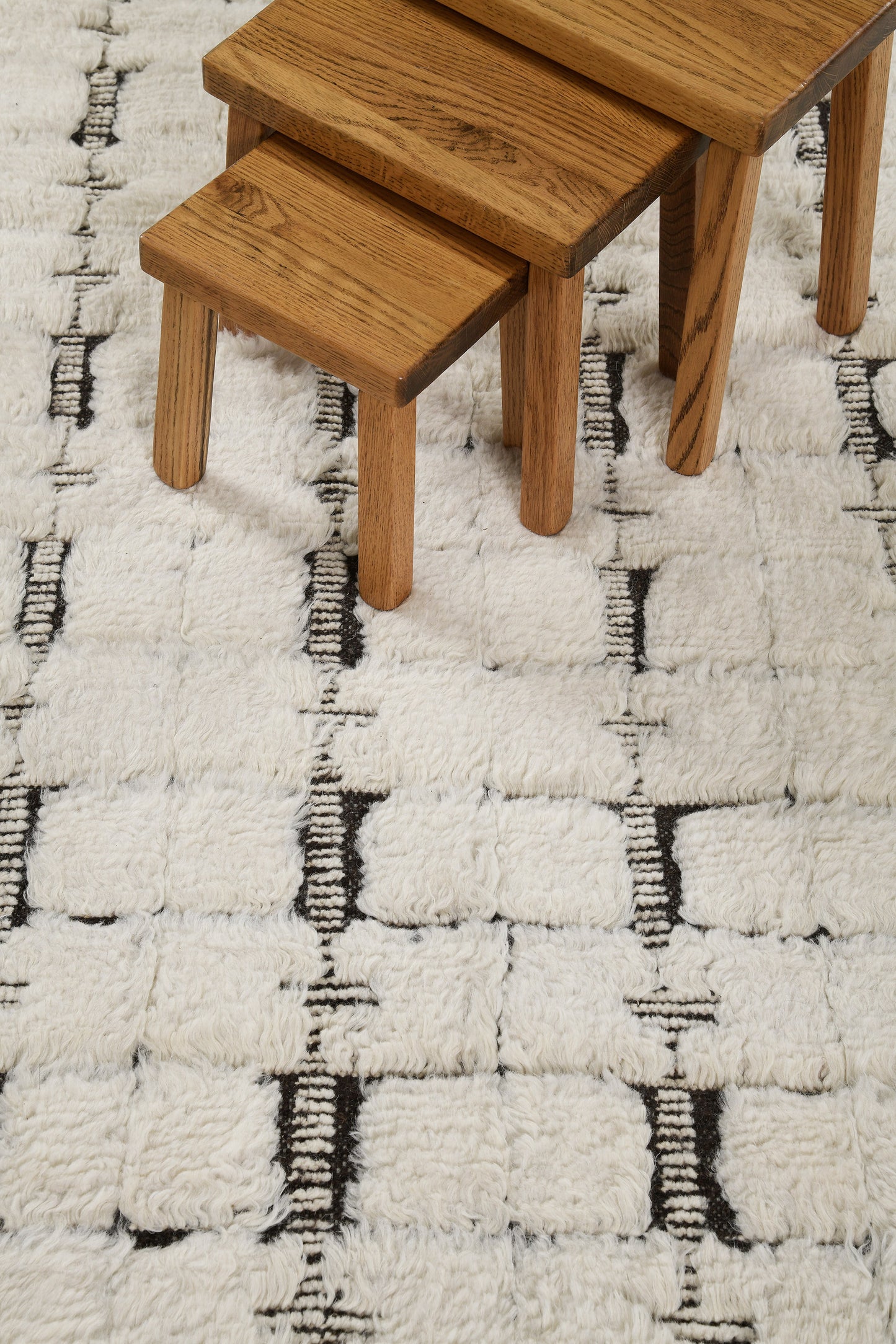 Modern Rug Image 5286 Ibis, Sandpiper Collection
