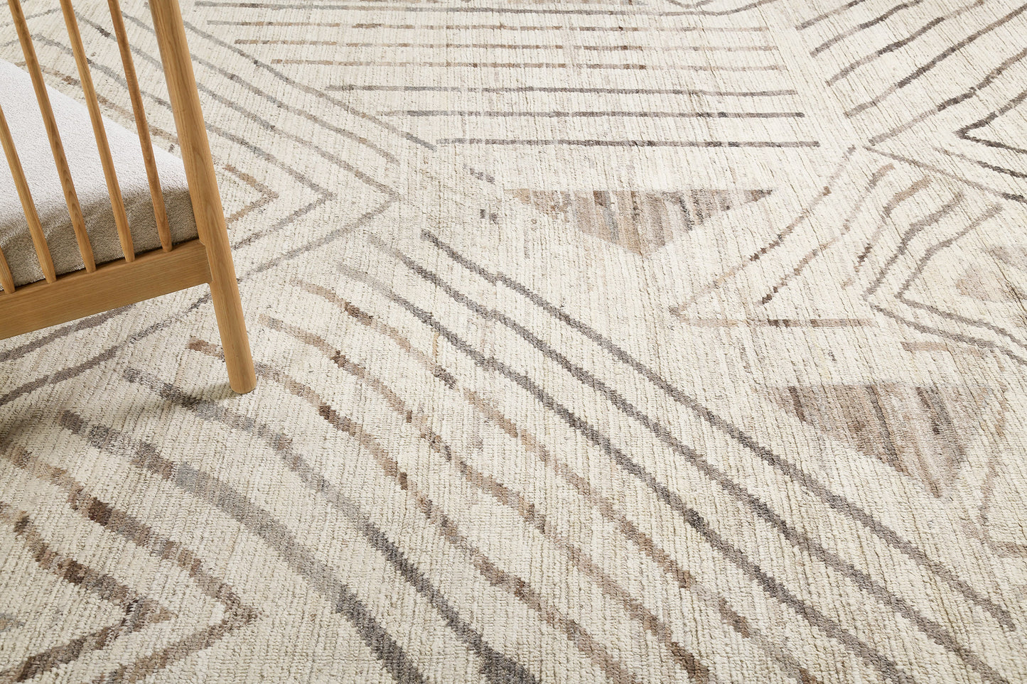 Modern Rug Image 970 Amsum, Atlas Collection
