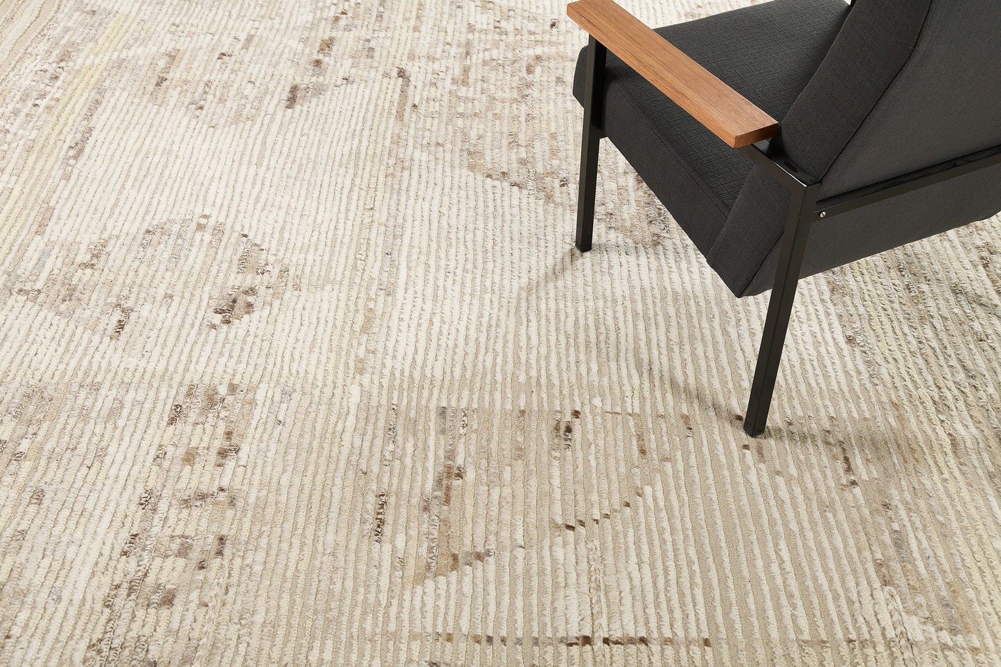 Modern Rug Image 2458 Chaabi, Atlas Collection