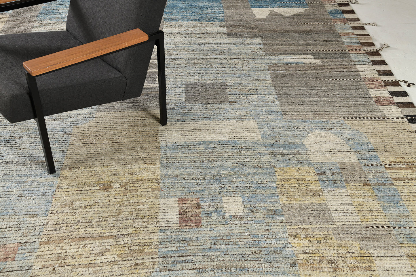 Modern Rug Image 11738 Tetouan, Atlas Collection