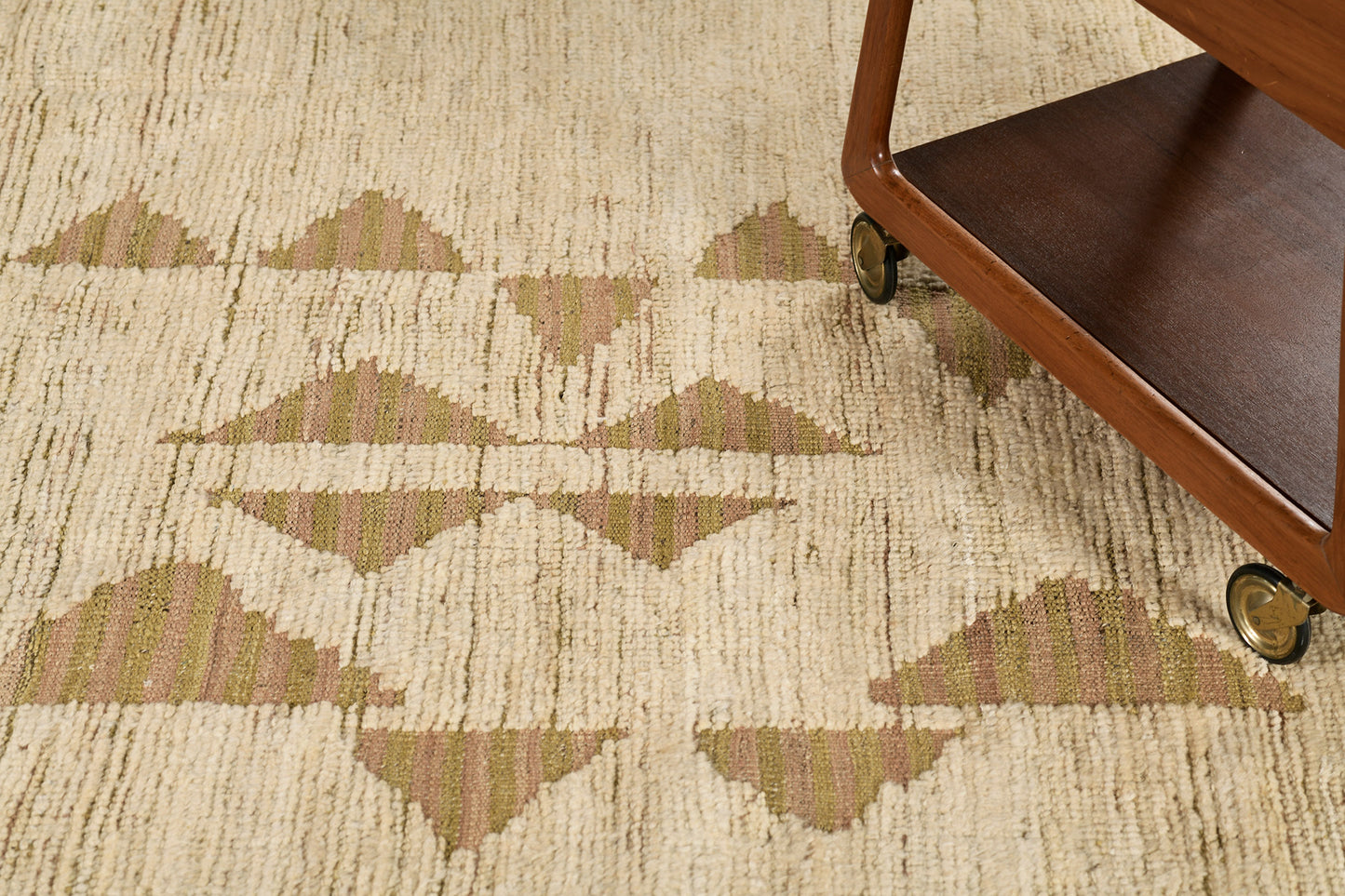 Modern Rug Image 4711 Gimbrala, Haute Bohemian