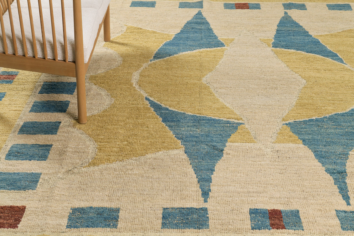 Modern Rug Image 2872 Diviner, Kust Collection