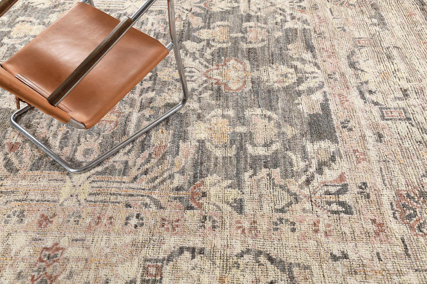 Taslar, Domicile Collection