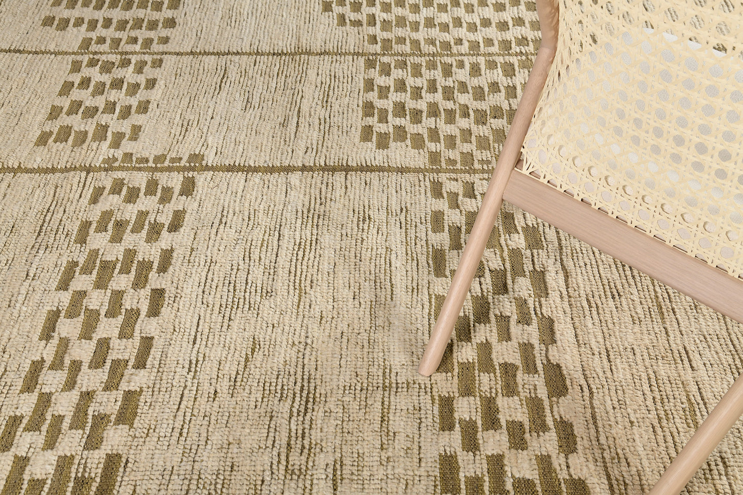 Modern Rug Image 386 Aderfi, Nomad Collection