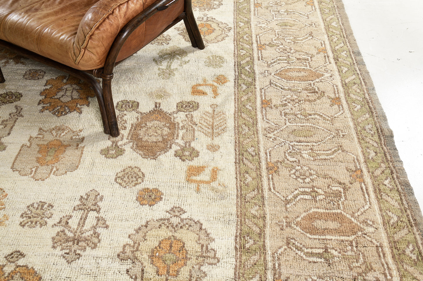 Dunya, Domicile Collection