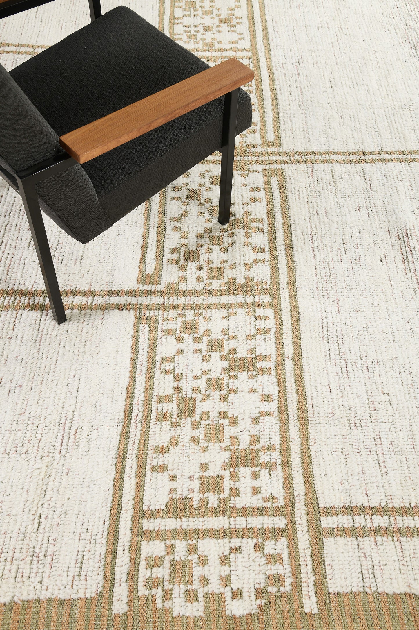 Modern Rug Image 12145 Udad, Nomad Collection