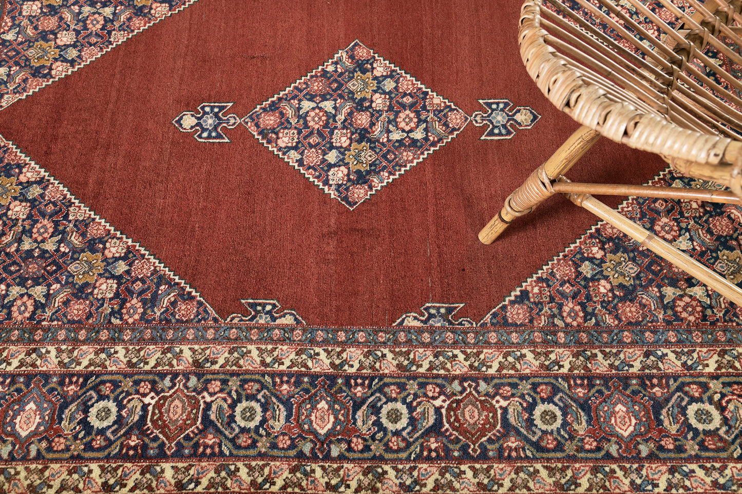 Persian Rug 2257 Antique Persian Tabriz 31398