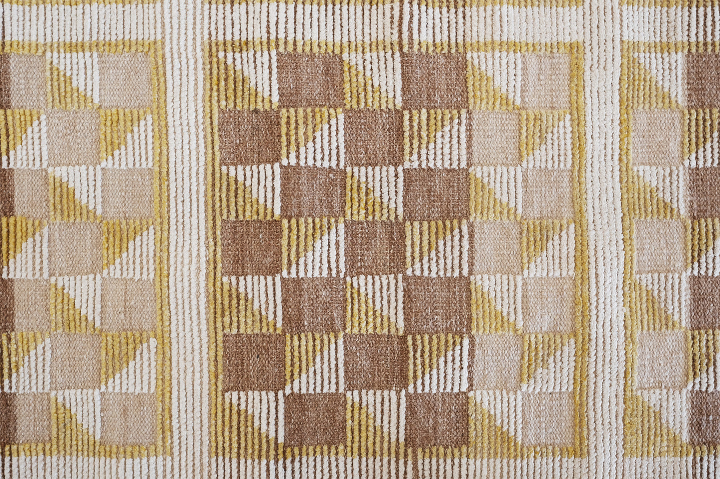 Modern Rug Image 4469 Franc, Nasim Collection