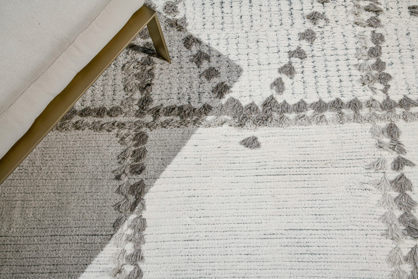 Modern Rug Image 12279 Valdepena, Nasim Collection