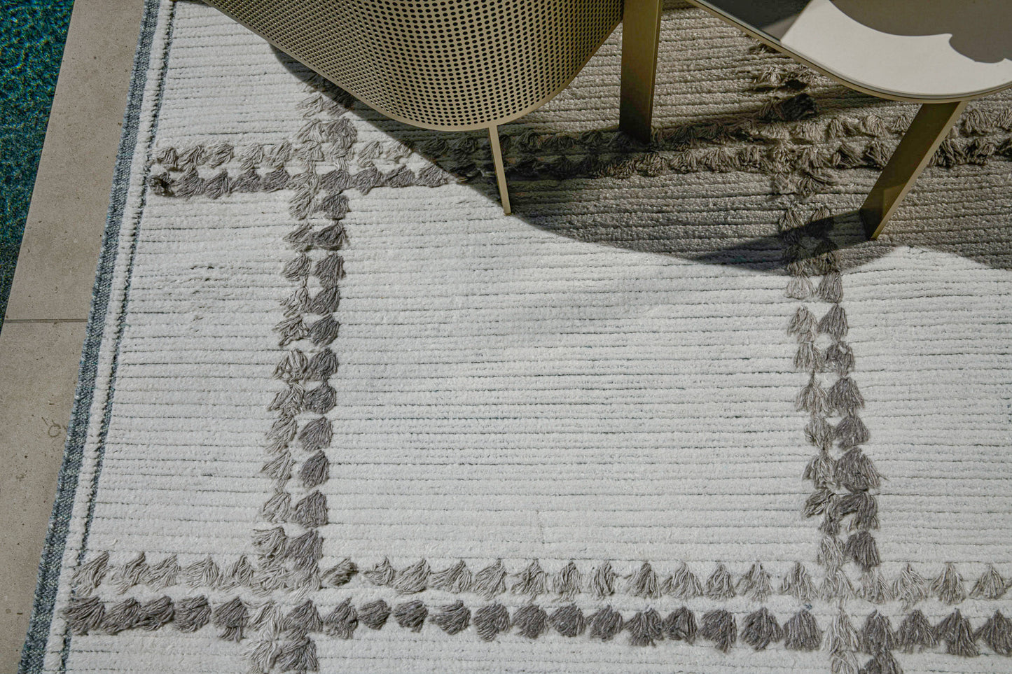 Modern Rug Image 12281 Valdepena, Nasim Collection