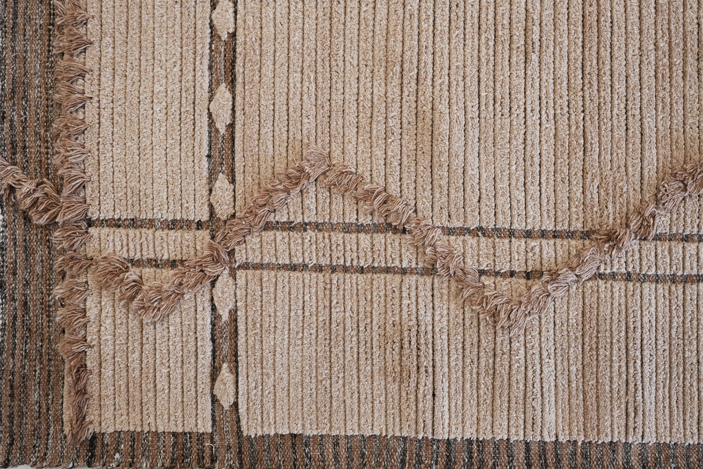 Modern Rug Image 12334 Verdot, Nasim Collection