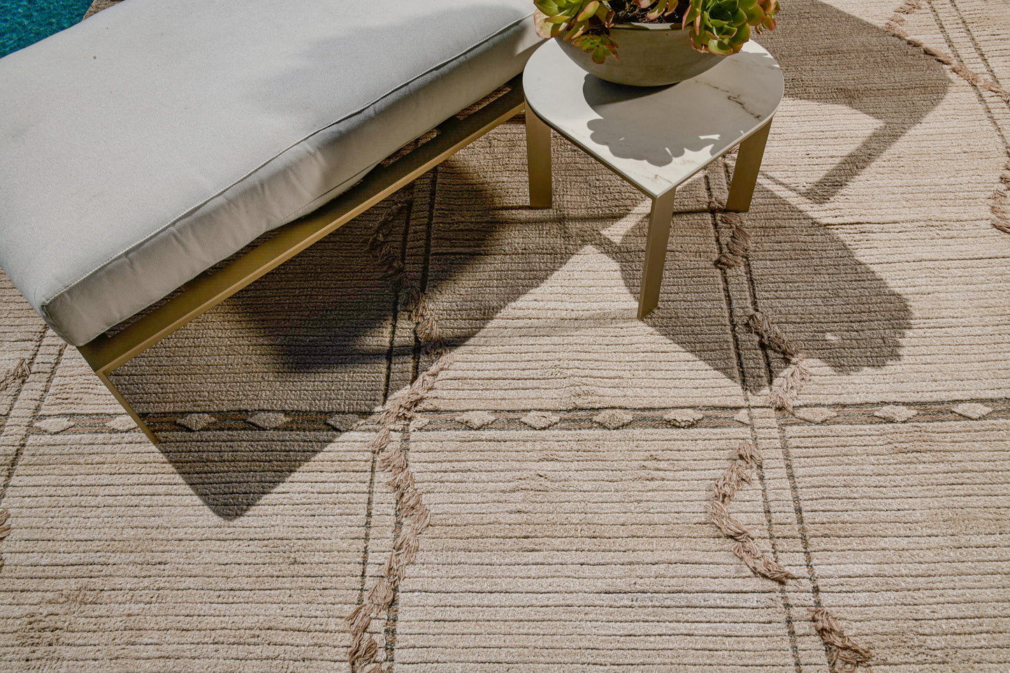 Modern Rug Image 12331 Verdot, Nasim Collection