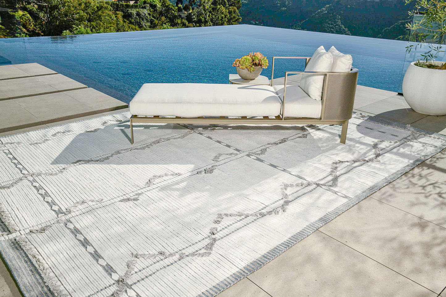 Modern Rug Image 12339 Verdot, Nasim Collection