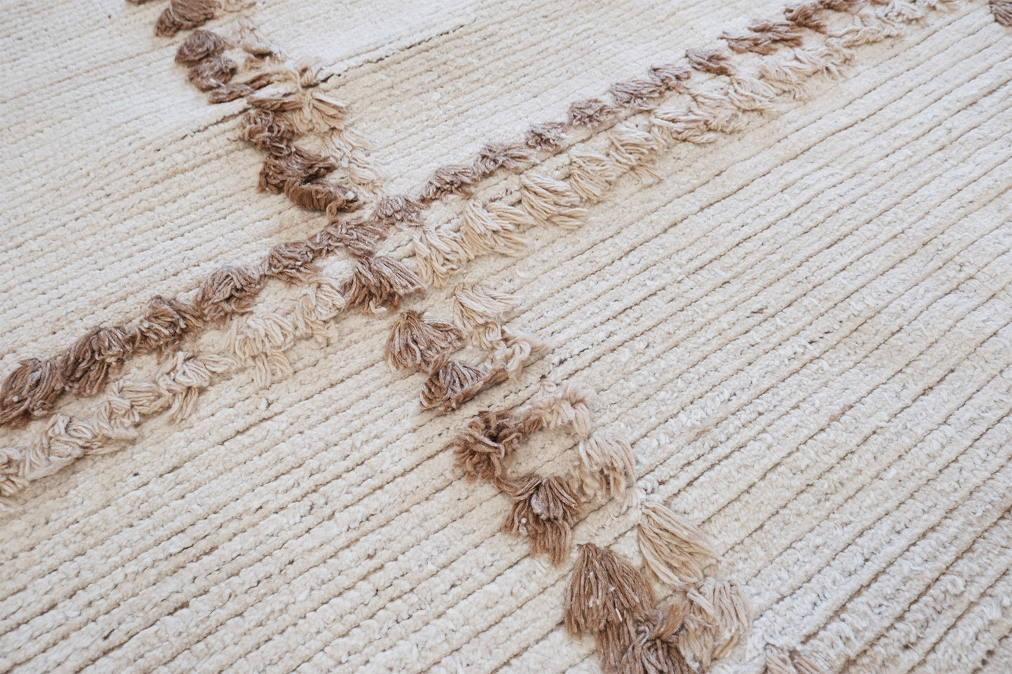 Modern Rug Image 12295 Valdepena, Nasim Collection