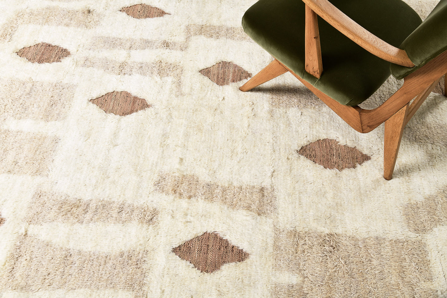 Modern Rug Image 4136 Fengfeng, Haute Bohemian