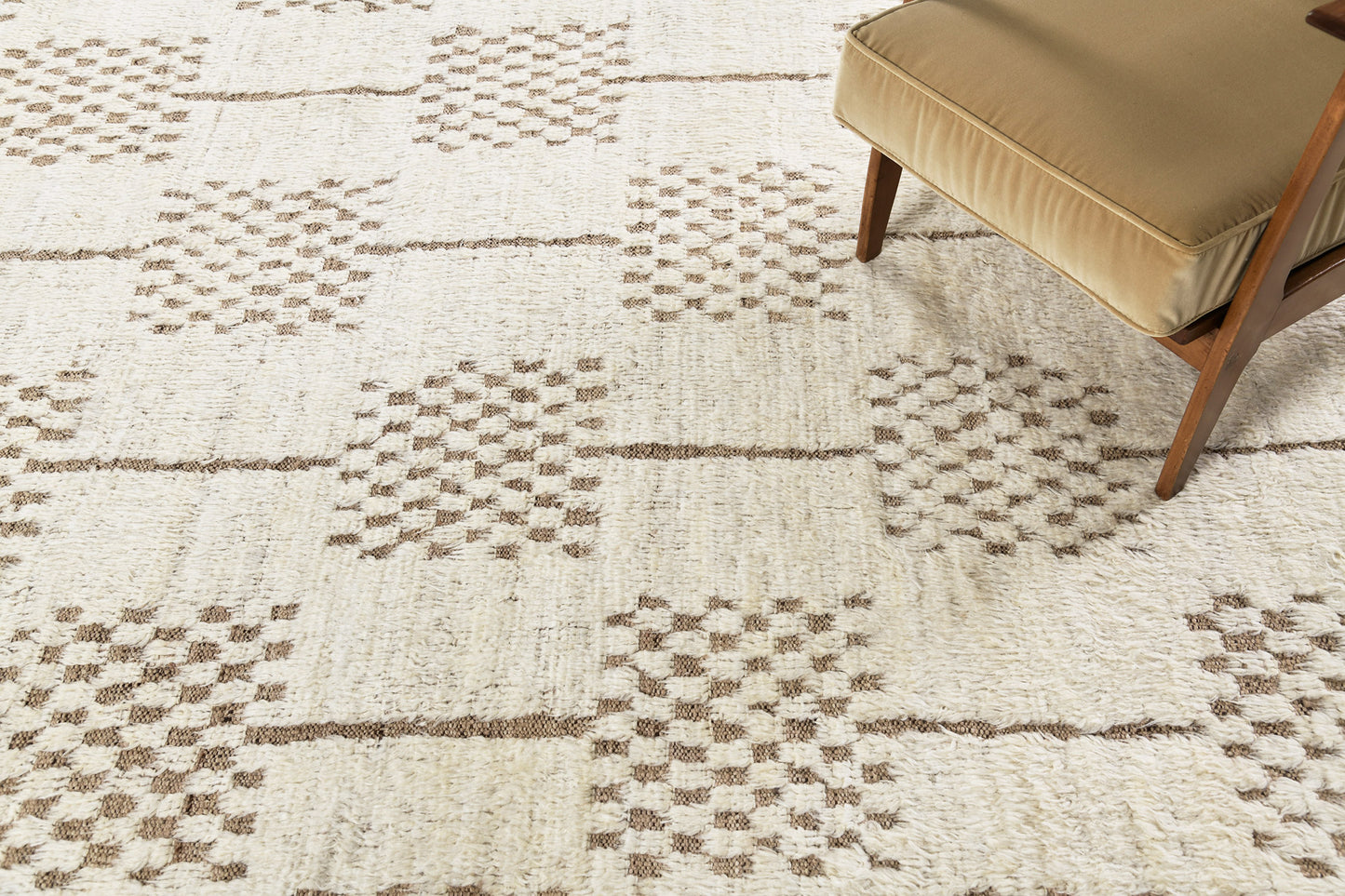 Modern Rug Image 5458 Imlil, Haute Bohemian Collection