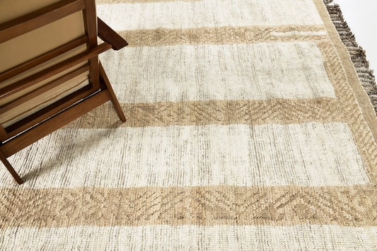 Modern Rug Image 563 Amastan, Nomad Collection