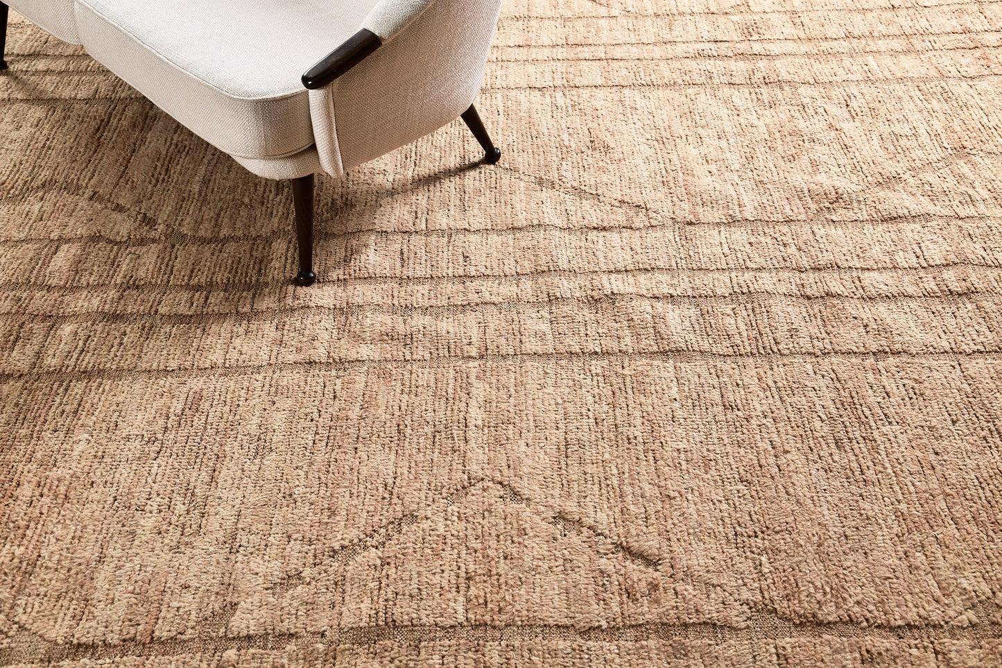 Modern Rug Image 14154 Zidan, Nomad Collection