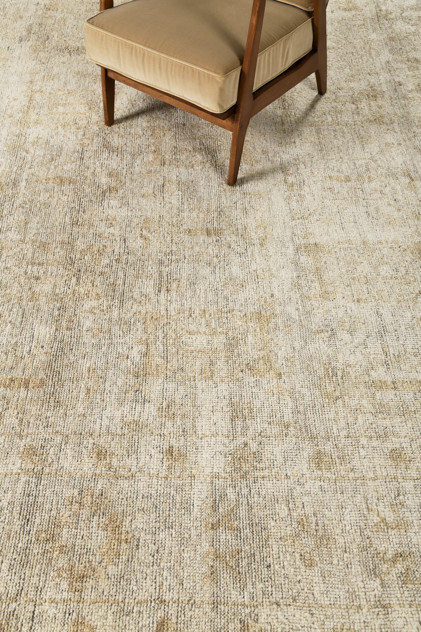 Niloofar Bakhshayesh, Domicile Collection