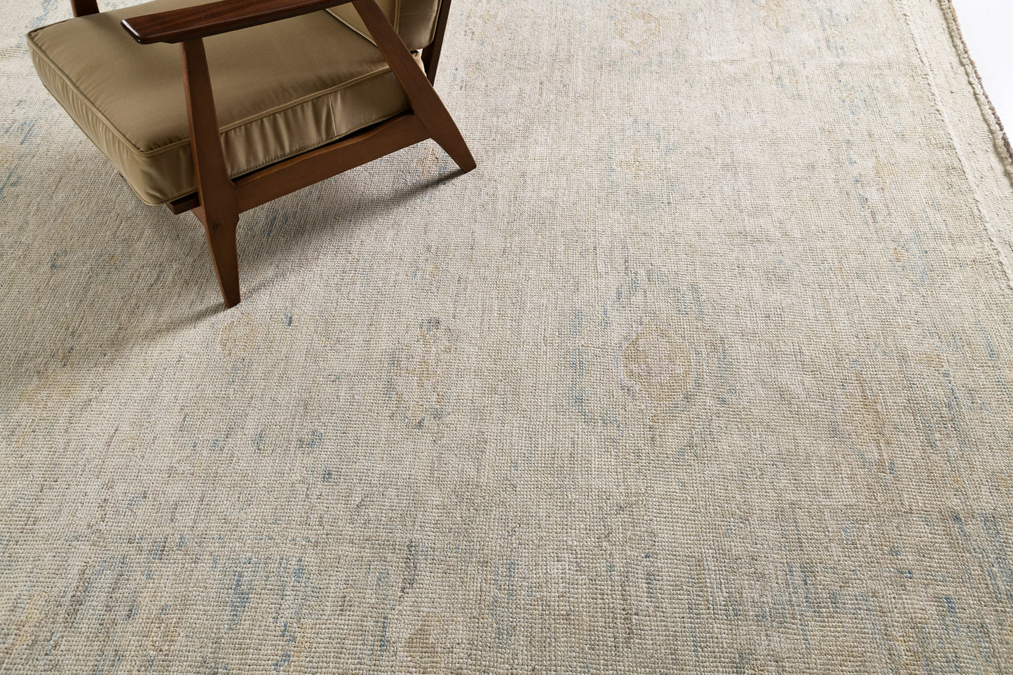 Oushak Seasons, Domicile Collection
