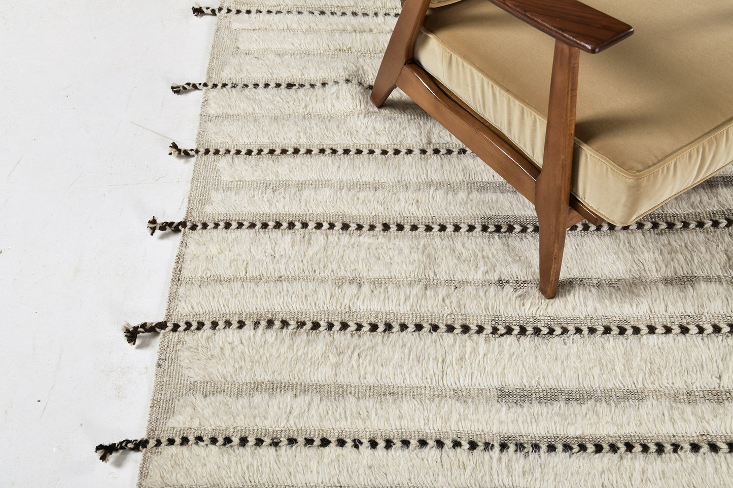 Modern Rug Image 137 Abrolhos, Haute Bohemian Collection