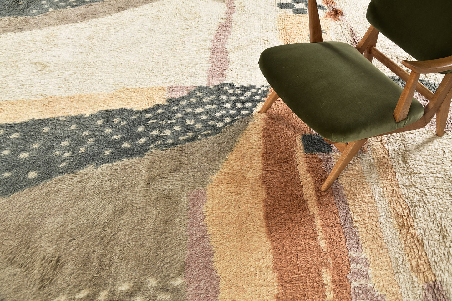 Modern Rug Image 1075 Anisah, Oasis Collection