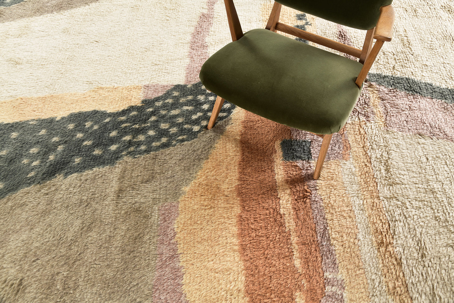 Modern Rug Image 1074 Anisah, Oasis Collection