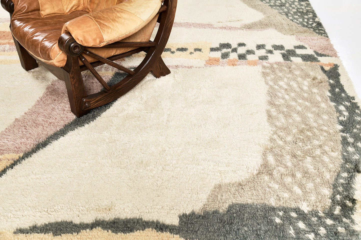 Modern Rug Image 1077 Anisah, Oasis Collection