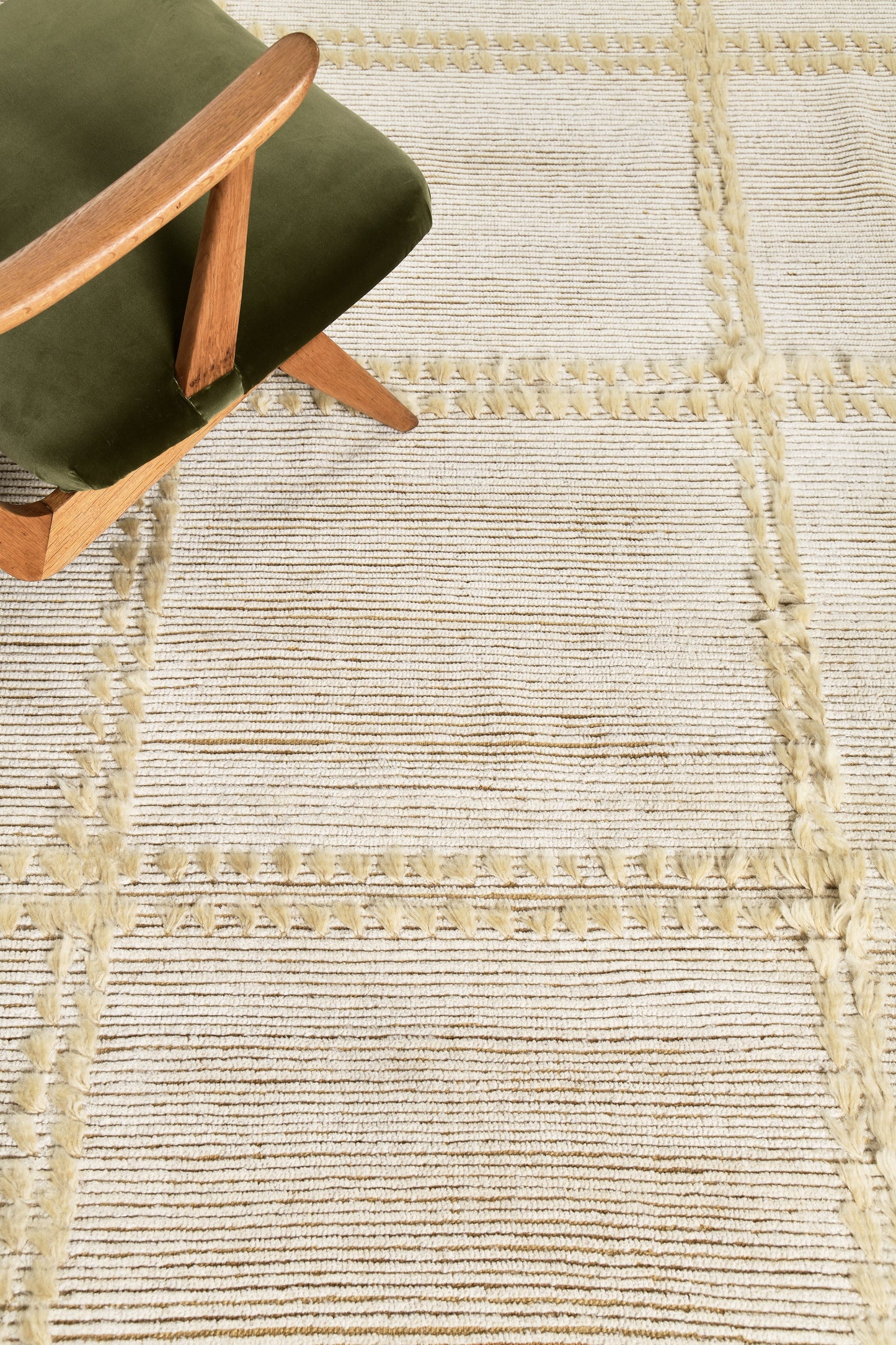 Modern Rug Image 12256 Valdepena, Estancia Collection