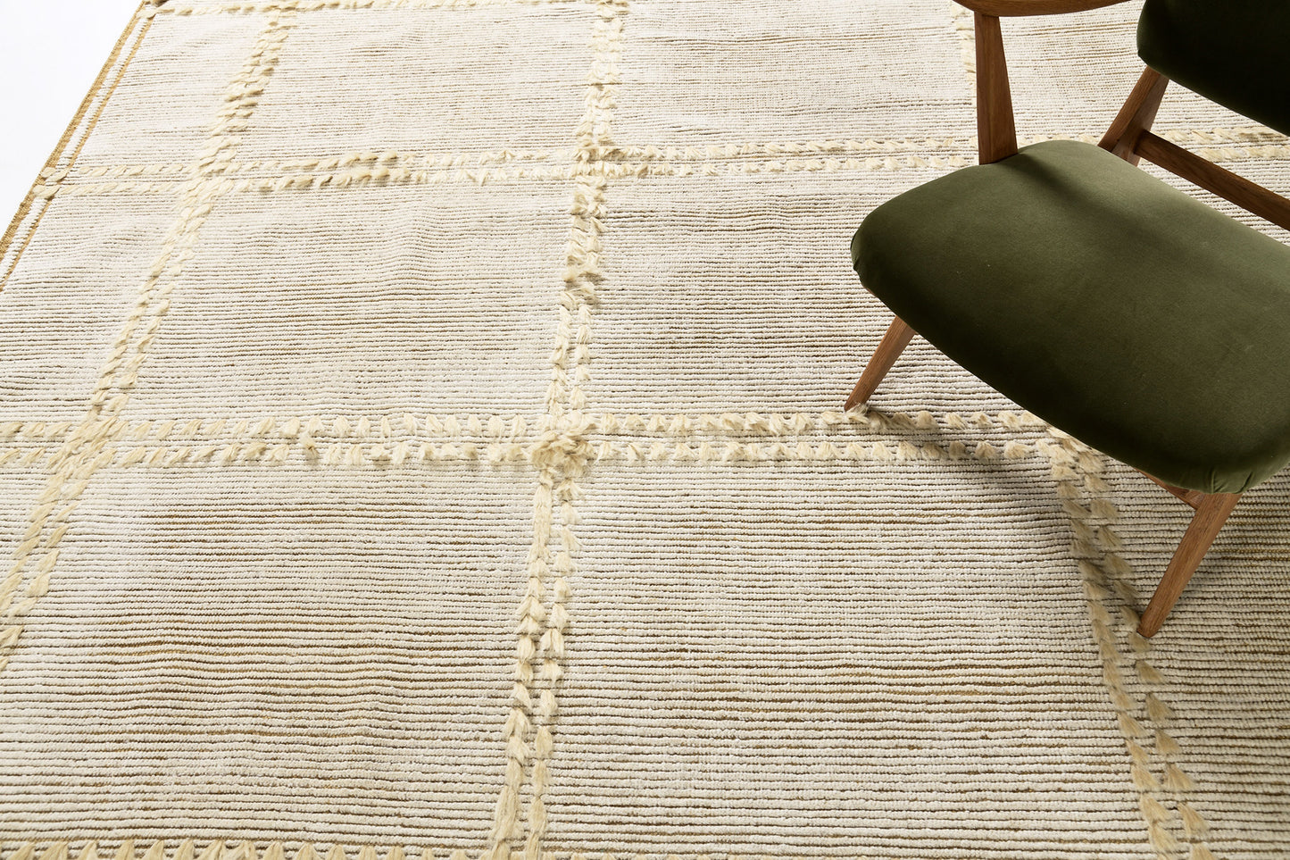 Modern Rug Image 12254 Valdepena, Estancia Collection