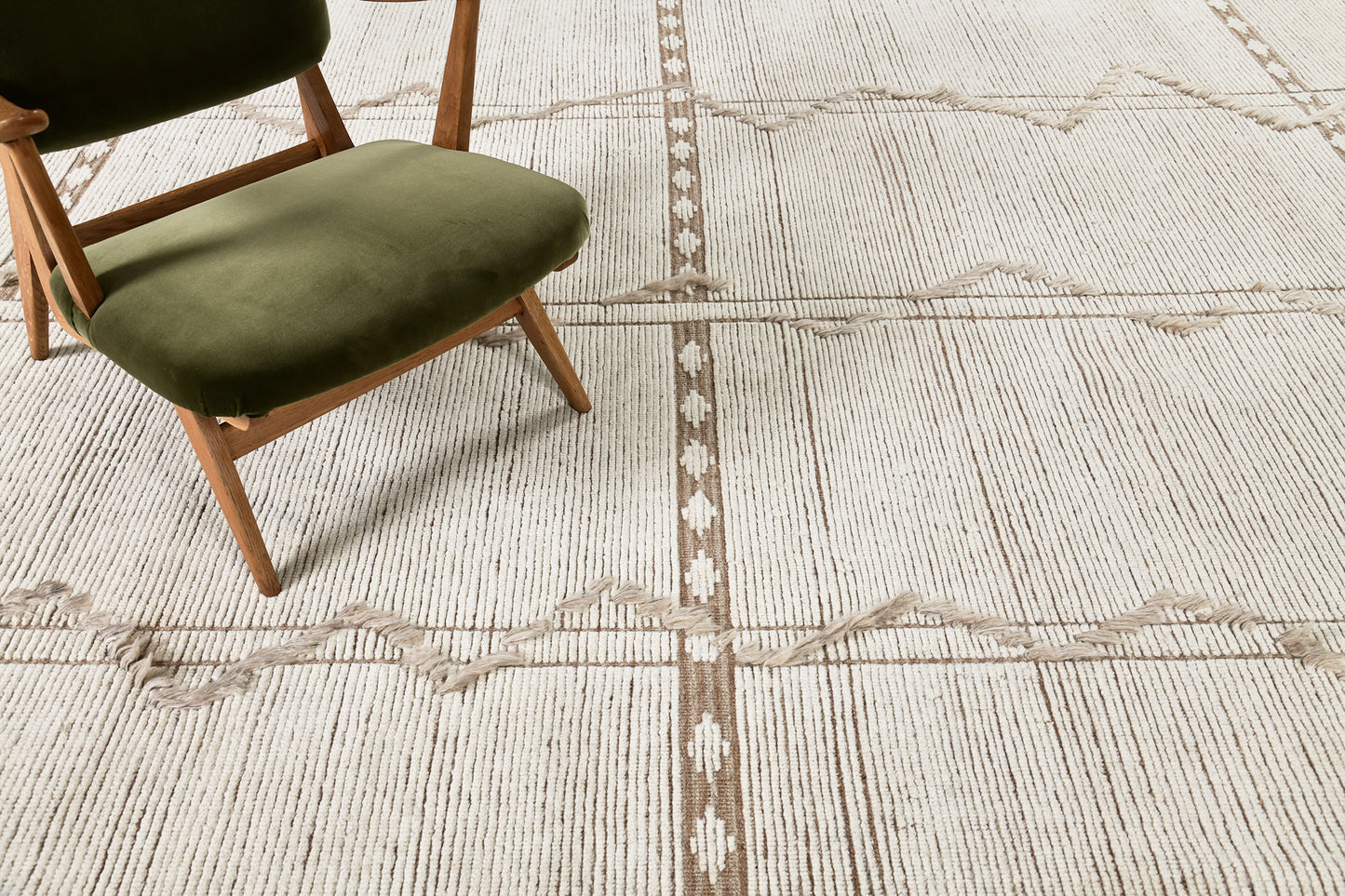 Modern Rug Image 12307 Verdot, Estancia Collection