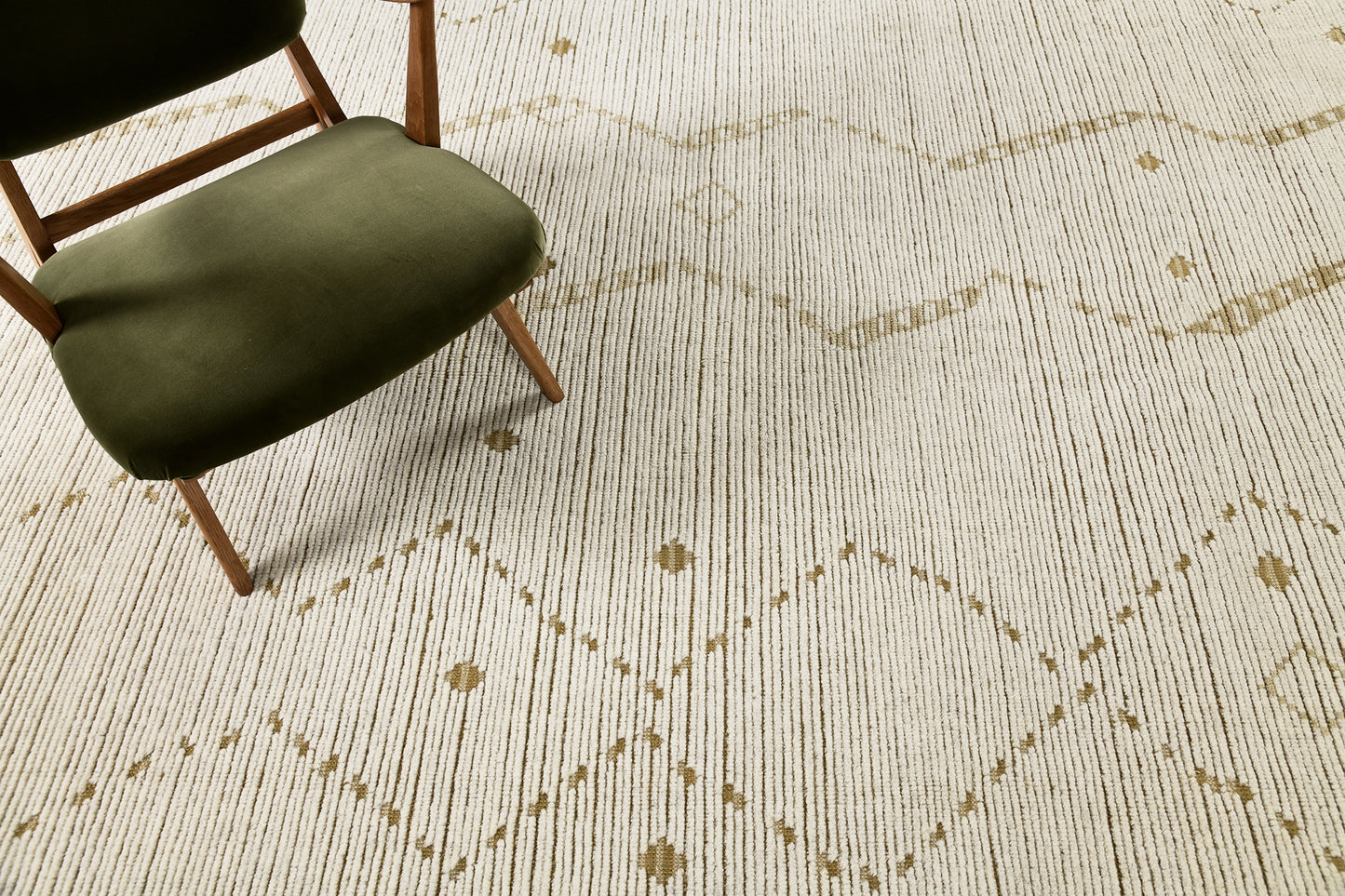 Modern Rug Image 511 Albarino, Estancia Collection